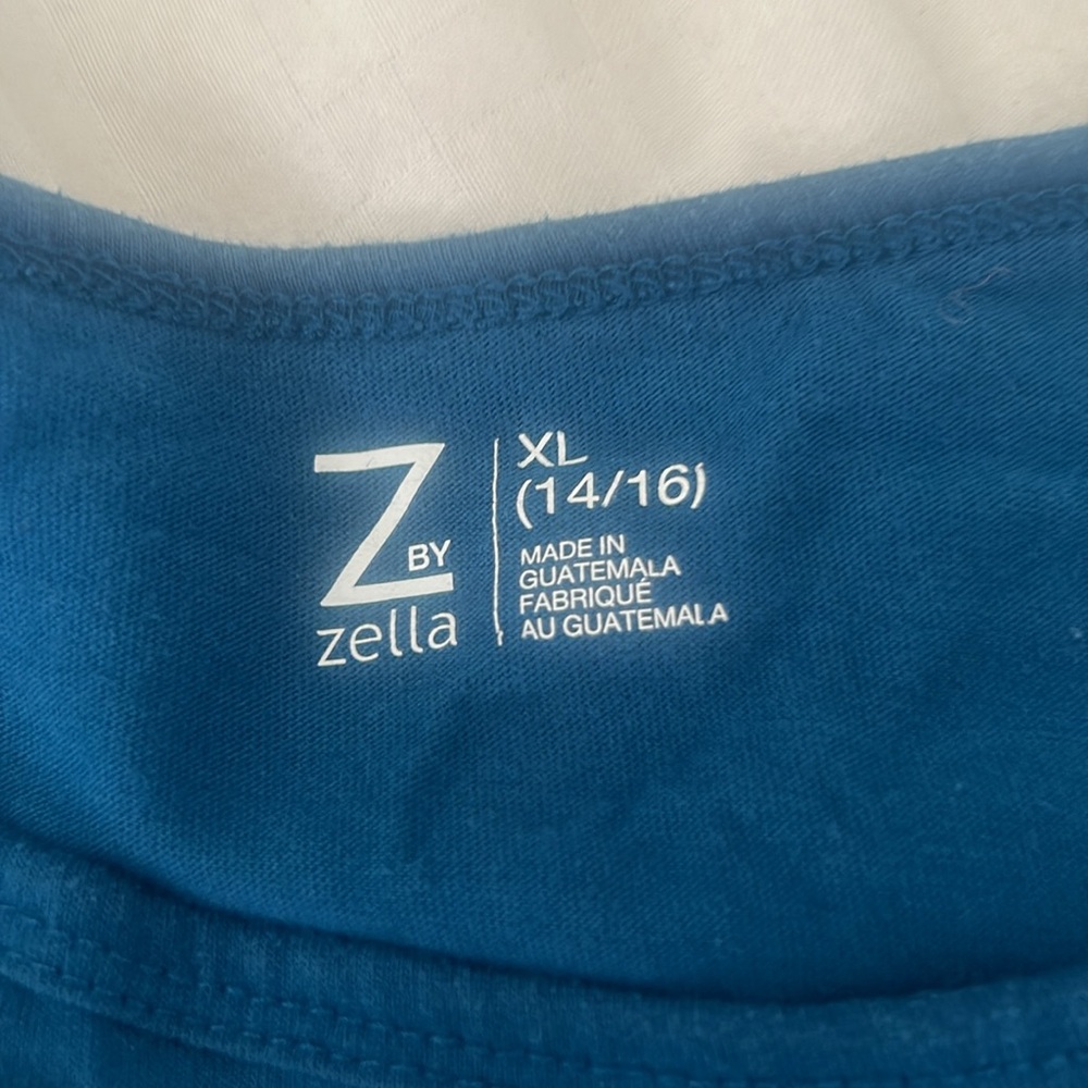 Zella top - Picture 2 of 2